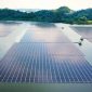 Pembangkit Listrik Tenaga Surya (PLTS) terapung di Singapura bernama Sembcorp Tengeh Floating Solar Farm. Foto: Dok. Sembcorp Tengah Floating Solar Farm.