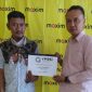 YPSSI Berikan Santunan Kepada Pengemudi
Maxim Di Cirebon.