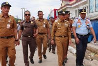 Pemerintah Kabupaten Bekasi melalui Dinas Sumber Daya Air Bina Marga dan Bina Konstruksi (DSDABMBK) terus menggenjot pembangunan maupun perbaikan jalan, serta jembatan sebagai sarana penghubung di tahun 2024.