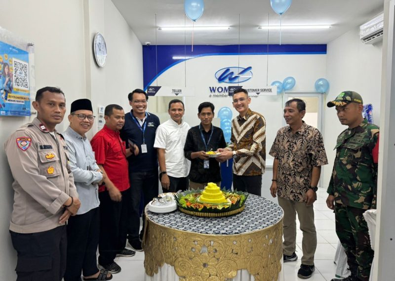 Peresmian: PT Wahana Ottomitra Multiartha Tbk (“WOM Finance”) terus mendukung Pemerintah dalam membantu pertumbuhan ekonomi.