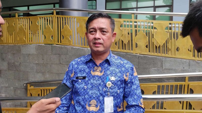 Kepala Dinas Sumber Daya Air Bina Marga dan Bina Kontruksi (SDA-BMBK) Kabupaten Bekasi, Henri Lincoln.