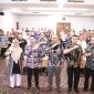 Mewakili Kepala Diskominfosantik, Sekretaris Dinas Kominfosantik Kabupaten Bekasi, Ade Komarudin menyampaikan pengelolaan aplikasi SP4N LAPOR! oleh Pemerintah Kabupaten Bekasi terus didorong untuk ditingkatkan sampai pada proses tindaklanjut aduan masyarakat.