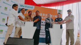 Resmi: Pj Bupati Bekasi Dani Ramdan meresmikan pembangunan jembatan penghubung koridor Utara dan Selatan melalu Metland Cikarang dan Metland Cibitung mulai dibangun, Sabtu 2 Maret 2024.