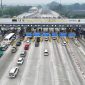 PT Jasa Marga (Persero) Tbk mencatat sebanyak 322.892 kendaraan meninggalkan wilayah Jabotabek pada H-7 s.d H-6 Hari Raya Idulfitri 1445H/Tahun 2024 atau pada Rabu-Kamis, 3-4 April 2024.