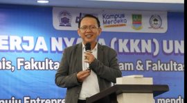 Pj Bupati Bekasi Dani Ramdan melepas 1.500 mahasiswa Universitas Pelita Bangsa (UPB) yang akan melaksanakan KKN di beberapa wilayah Kabupaten Bekasi, di Aula lantai 6 Gedung UPB, Jl. Inspeksi Kalimalang Cibatu, Kecamatan Cikarang Selatan, pada Minggu (28/07/2024)