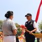 Pj. Bupati Bekasi Dani Ramdan menghadiri peletakan batu pertama Kantor Tzu Chi Cikarang, di Desa Karangbaru, Kecamatan Cikarang Utara, pada Sabtu 03/08/2024. 
