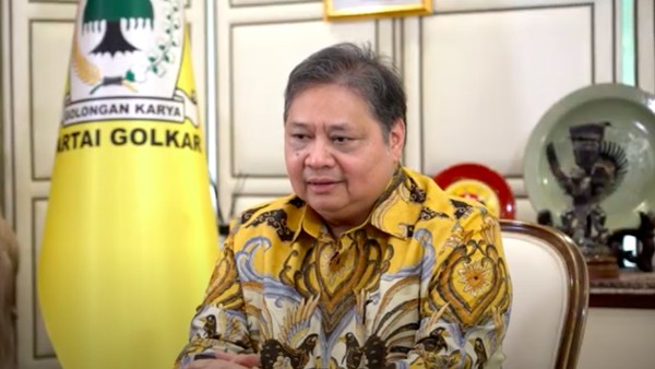 Airlangga Hartarto secara resmi mengumumkan pengunduran dirinya dari jabatan Ketua Umum Partai Golkar pada Minggu (11/8/2024).