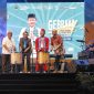 Pj Bupati Bekasi Dani Ramdan membuka event Gebyar Pariwisata dan Ekonomi Kreatif (Gebrak) yang diinisiasi oleh Dinas Pariwisata Kabupaten Bekasi, di District 1 Meikarta Kecamatan Cikarang Selatan, pada Jum'at (09/08/2024) malam.