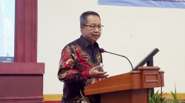 Kepala Dinas Kominfosantik Kabupaten Bekasi, Yan Yan Akhmad Kurnia membuka kegiatan Koordinasi dan Sinkronisasi Pengumpulan, Pengolahan Data Statistik Sektoral, bertempat di Hotel Sahid Jaya Lippo Cikarang, Cikarang Selatan, pada Kamis 08/08/2024. 