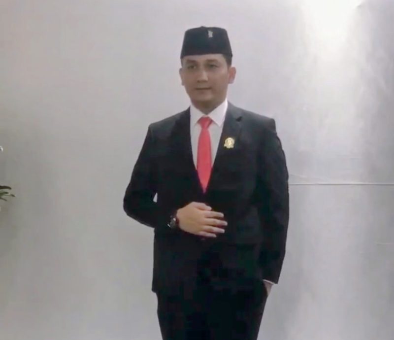 Jiovano Nahampun, SH Anggota DPRD Kabupaten Bekasi Fraksi PDIP.