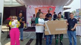 Dealer resmi Mitsubishi, PT Sun Star Prima Motor (SSPM) area Bekasi menggandeng Forum Komunikasi Warga Grand Wisata (FKW-FW) untuk menghibur warga jelang akhir tahun Oktober ini, Minggu, 27 Oktober 2024.