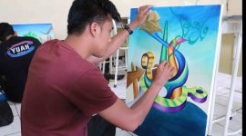 Sebanyak 25 peserta mengikuti babak penyisihan Cabang Seni Kaligrafi Al-Quran golongan dekorasi dan kontemporer di hari kedua MTQ Tingkat Kabupaten Bekasi ke-56 2024 yang diselenggarakan di MAN 1 Bekasi, Cikarang Utara, pada Kamis, (03/10/2024).