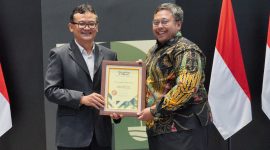 PT Jasa Marga (Persero) Tbk. kembali menorehkan prestasi di kancah nasional dengan meraih penghargaan kategori “Best Literacy for Climate Resilience” pada ajang Investing on Climate by Editor’s Choice Awards 2024, yang berlangsung pada Rabu (04/12/2024).
