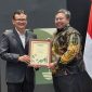 PT Jasa Marga (Persero) Tbk. kembali menorehkan prestasi di kancah nasional dengan meraih penghargaan kategori “Best Literacy for Climate Resilience” pada ajang Investing on Climate by Editor’s Choice Awards 2024, yang berlangsung pada Rabu (04/12/2024).