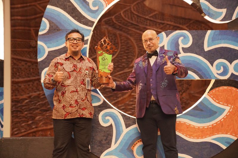 Penghargaan ini merupakan bukti nyata konsistensi Jasa Marga dalam menjalankan program Corporate Social Responsibility (CSR).