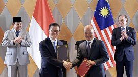 Axiata Group Berhad (“Axiata”) dan Sinar Mas (“Sinar Mas”) bersama-sama mengumumkan penandatanganan dua (2) Nota Kesepahaman untuk menjajaki dan meningkatkan berbagai kolaborasi strategis.