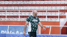 Melawan PSM Makassar, Persib tidak didampingi Bojan Hodak pasalnya Head Coach Persib.