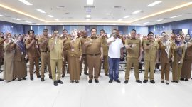 Memasuki tahun 2025, Dinas Pendapatan Daerah (Bapenda) Kabupaten Bekasi resmi menetapkan slogan ‘Bapenda Beraksi’ atau disingkat Bergerak Bersama Mencapai Realisasi. Itu disepakati pada Pengarahan Pj Bupati Bekasi Dedy Supriyadi pada seluruh pegawai Bapenda dalam rangka optimalisasi Pajak Daerah Kabupaten Bekasi Tahun 2025 di Aula Diskominfosantik, Komplek Pemkab Bekasi, Cikarang Pusat pada Senin (13/01/2025).