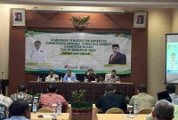 Kegiatan tersebut dibuka oleh Kepala DPMD Kabupaten Bekasi, Rahmat Atong, yang mewakili Penjabat Bupati Bekasi, Dedy Supriyadi. Pembinaan ini menghadirkan narasumber dari Tenaga Ahli Kementerian Desa, DPMD Kabupaten Cianjur, serta berbagai pihak terkait, termasuk Koordinator Sekretaris Desa se-Kabupaten Bekasi, pengelola UPK PNPM Mandiri dari empat kecamatan, dan pengelola BUMDes dari 89 desa di Kabupaten Bekasi.