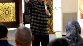 Sekretaris Daerah (Sekda), Herman Suryatman menggelar Rapat Koordinasi (Rakor) dengan Penjabat Walikota Bandung, Penjabat Walikota Cimahi di Pendopo Kota Bandung, Sabtu, (8/2/2025).