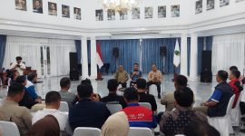 Dalam pertemuan tersebut, Bey Machmudin mengapresiasi peran serikat pekerja dalam berkontribusi bagi pembangunan Jabar.
