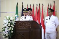 Bupati Kabupaten Bekasi Ade Kuswara Kunang dan Wakil Bupati Kabupaten Bekasi dr Asep surya Atmaja menegaskan seluruh Perangkat Daerah harus bekerja sesuai peraturan yang berlaku dan kompak dalam membangun Kabupaten Bekasi.