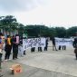 Aksi solidaritas terhadap grup band asal Purbalingga itu tidak hanya dilakukan secara dunia maya saja, tetapi juga dilakukan dunia nyata pun turut bereaksi.