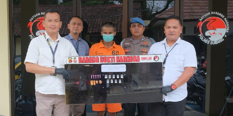 Satuan Reserse Narkoba Polres Subang berhasil mengungkap kasus penyalahgunaan narkotika golongan I jenis sabu pada Selasa, 25 Februari 2025.