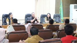 Badan Kepegawaian dan Pengembangan Sumber Daya Manusia (BKPSDM) Kabupaten Bekasi menggelar Rapat Persiapan Pelantikan PPPK tahap 1, di Ruang K.H Raden Ma'mun Nawawi Cikarang Pusat, Selasa (25/03/2025).