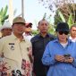 Anggota DPR RI Fraksi PDI Perjuangan, Rieke Diah Pitaloka bersama Anggota DPRD Kabupaten Bekasi Nyumarno Fraksi PDIP Perjuangan.