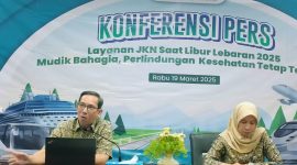 Kepala BPJS Kesehatan Cabang Bekasi, Herman Indratmo dalam sesi konferensi pers, pada Rabu (19/03/2025).