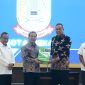 Penyerahan Laporan Keuangan Pemerintah Daerah (LKPD) Tahun Anggaran 2024 kepada Badan Pemeriksa Keuangan Perwakilan Provinsi Jawa Barat hari ini di Auditorium Kantor BPK Perwakilan Provinsi Jawa Barat.