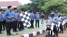 Wakil Bupati Bekasi Asep Surya Atmaja secara resmi melepas 23 Kendaraan Dinas Operasional Roda Dua Untuk Pelayanan Adminduk Dinas Kependudukan dan Pencatatan Sipil Kabupaten Bekasi. Berlangsung di Plaza Pemkab Bekasi Cikarang Pusat, Senin (17/03/2025).