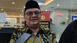 AR merupakan Kepala Desa (Kades) Segarjaya hasil pergantian antar waktu (PAW) masa jabatan 2018-2024.