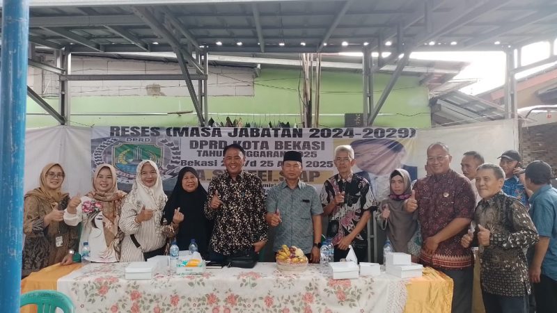 Reses : Sekretaris Komisi III sekaligus Anggota DPRD Kota Bekasi Alam Syafei terus menunjukkan komitmennya dalam menangani persoalan banjir