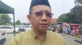 Wakil Ketua DPRD Kabupaten Bekasi Budi MM saat menghadiri Festival Bank Sampah di Kecamatan Cibitung, pada Selasa 22 April 2025.