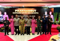 Wakil Wali Kota Bekasi Abdul Harris Bobihoe, menyampaikan apresiasi yang tinggi kepada Kombes Pol Dani Hamdani, S.I.K, M.P.M  atas pengabdian dan kontribusinya selama berada di Kota Bekasi dalam menjaga keamanan dan ketertiban di wilayah Kota Patriot.