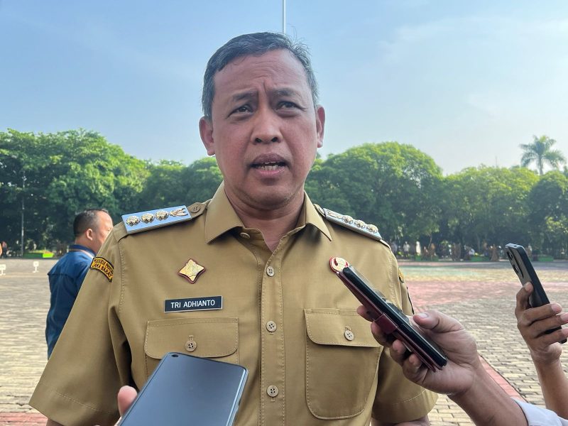 Walikota Bekasi, Tri Adhianto saat usai melaksanakan Apel Pagi.