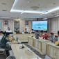 Ijazah bukan hadiah politik!
Pesantren 24 jam mendidik santri dengan mandiri, tapi kini dihadapkan pada kebijakan sepihak yang mengancam eksistensinya.
