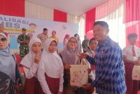Menyiapkan generasi muda yang sehat dan berkarakter! Kelurahan Bahagia, Kecamatan Babelan, Bekasi, menggelar edukasi PHBS dan pembentukan karakter untuk siswa kelas 6 SD yang akan memasuki SMP. Bekal penting sebelum remaja, demi masa depan tanpa kekerasan dan penuh kesadaran diri.