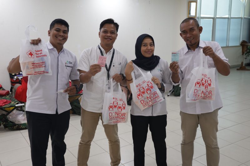 Sambut Hari Kebangkitan Nasional, RSUD CAM Bekasi kumpulkan 53 kantong darah dalam aksi donor bersama PMI.