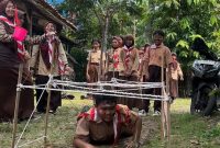 Langkah Kecil, Semangat Besar!
40 siswa menjelajah alam, memecahkan tantangan, dan menaklukkan rintangan—semua demi karakter yang tangguh dan hati yang berani. #PramukaJelajah