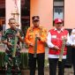 
Untuk foto suasana umum acara (keramaian peserta):
📸 Ratusan peserta dari berbagai elemen masyarakat antusias mengikuti peringatan Hari Kesiapsiagaan Bencana (HKB) 2025 di halaman Kantor BPBD Kabupaten Bekasi, Sabtu (26/4/2025).

Untuk foto simulasi bencana:
📸 Peserta mengikuti simulasi penanganan bencana dengan serius sebagai bagian dari edukasi kesiapsiagaan dalam kegiatan HKB 2025.

Untuk foto Kepala BPBD memberikan sambutan:
