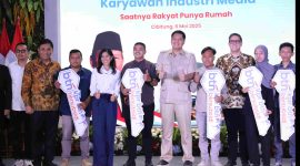 Menteri Perumahan dan Kawasan Permukiman RI Maruarar Sirait bersama Menteri Komunikasi dan Digital RI Meutya Hafid, Melaunching program rumah untuk karyawan media yang berlokasi di Perumahan Gran Harmoni, Desa Muktiwari, Kecamatan Cibitung. Pada Selasa, (06/05/2025). 