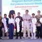 Menteri Perumahan dan Kawasan Permukiman RI Maruarar Sirait bersama Menteri Komunikasi dan Digital RI Meutya Hafid, Melaunching program rumah untuk karyawan media yang berlokasi di Perumahan Gran Harmoni, Desa Muktiwari, Kecamatan Cibitung. Pada Selasa, (06/05/2025). 