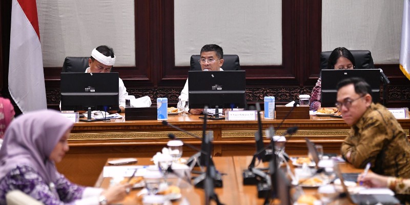 Sekda Jabar Herman Suryatman serukan transformasi dari provinsi dengan tingkat depresi tertinggi menjadi provinsi paling bahagia. #KesehatanJiwaJabar.