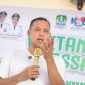 Wali Kota Bekasi, Tri Adhianto, memberikan sambutan saat membuka kegiatan Khitanan Massal dalam rangka menyambut Tahun Baru Islam 1447 H di Kecamatan Bekasi Utara, Minggu (22/6/2025). Kegiatan ini diikuti oleh 130 anak sebagai bentuk pelayanan kesehatan gratis untuk masyarakat.