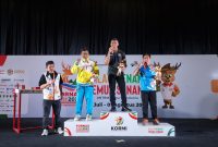 MEDALI : Pegiat KORMI Kabupaten Bekasi berhasil menyumbang medali emas bagi KORMI Jawa Barat, dalam FORNAS VIII 2025 NTB. Dok istimewa
