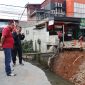 Gerak Cepat Wali Kota Bekasi!
Tri Adhianto meninjau langsung progres revitalisasi Jembatan 0 di Rawalumbu yang sempat mengalami penurunan struktur dan membahayakan pengguna jalan.