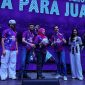 Chief Marketing Officer PT XLSMART Telekom Sejahtera Tbk, Alfons Bosch Sansa (kedua dari kanan) bersama perwakilan manajemen dan brand ambassador AXIS secara simbolis meluncurkan Grand Final AXIS Nation Cup (ANC) 2025 di Jakarta, Selasa (7/10/2025). Ajang futsal pelajar terbesar di Indonesia ini diikuti 1.735 tim dari 40 kota dan akan memperebutkan total hadiah ratusan juta rupiah pada babak final di Istora Senayan, Jakarta.
